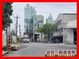 誠昱/玉井台三線路旁.